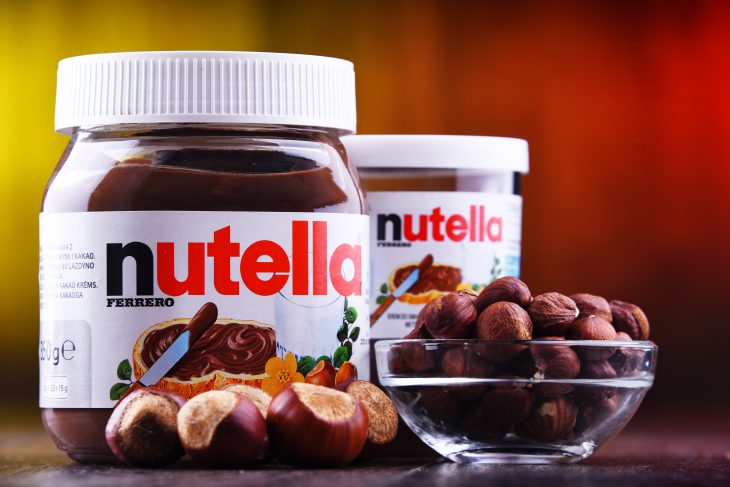 jars of nutella spread