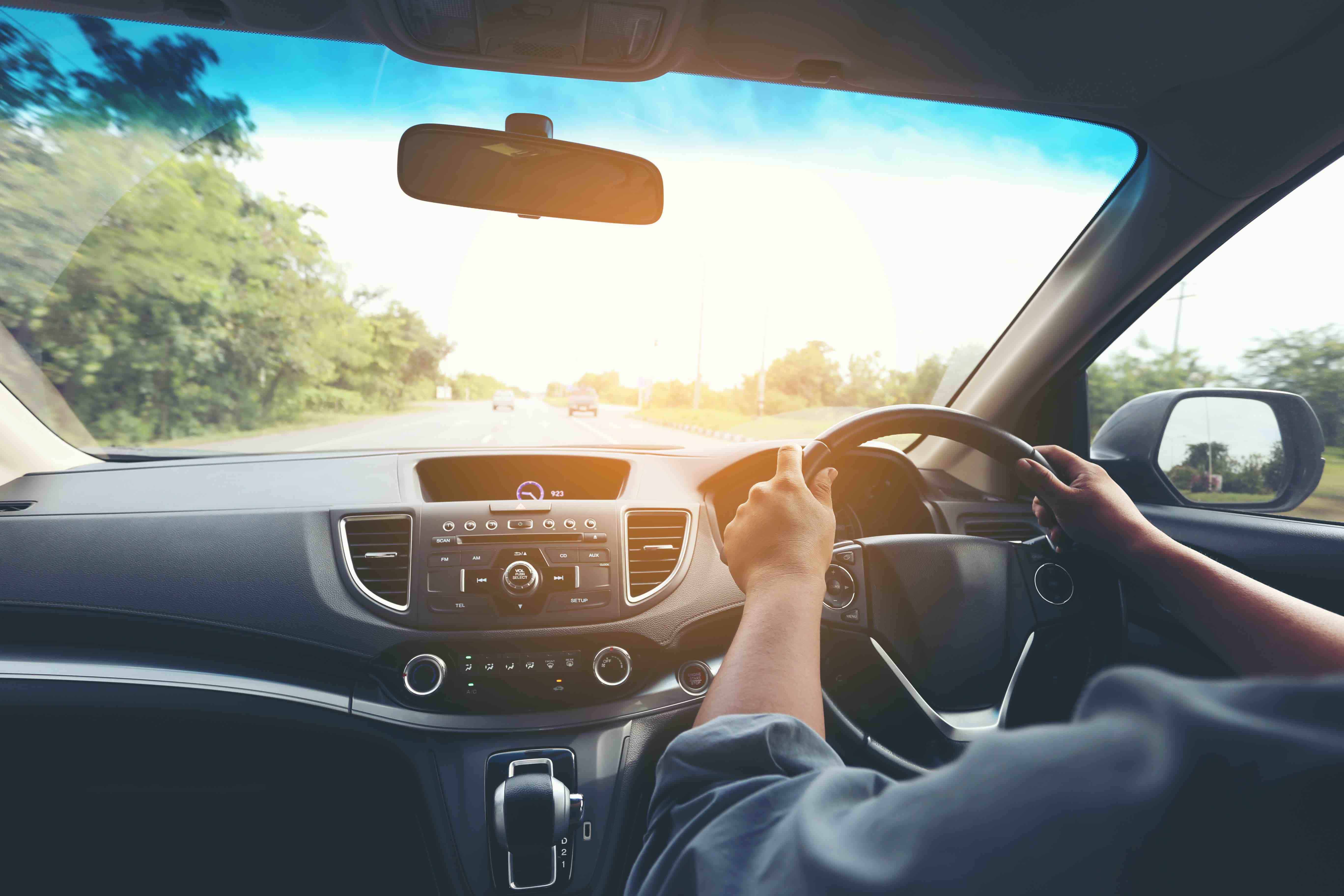 Right hand drive car, car facts