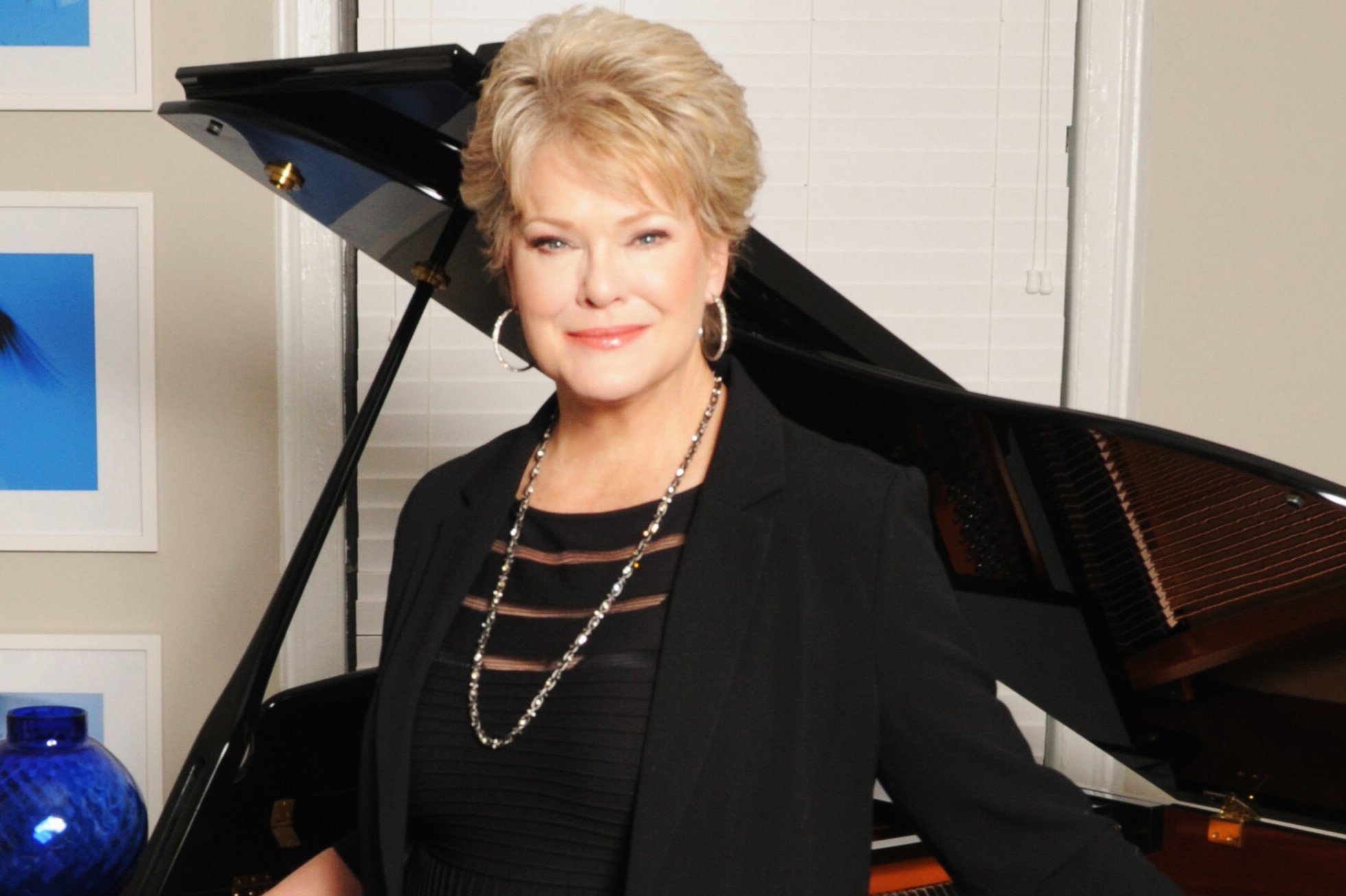 22-extraordinary-facts-about-gloria-loring